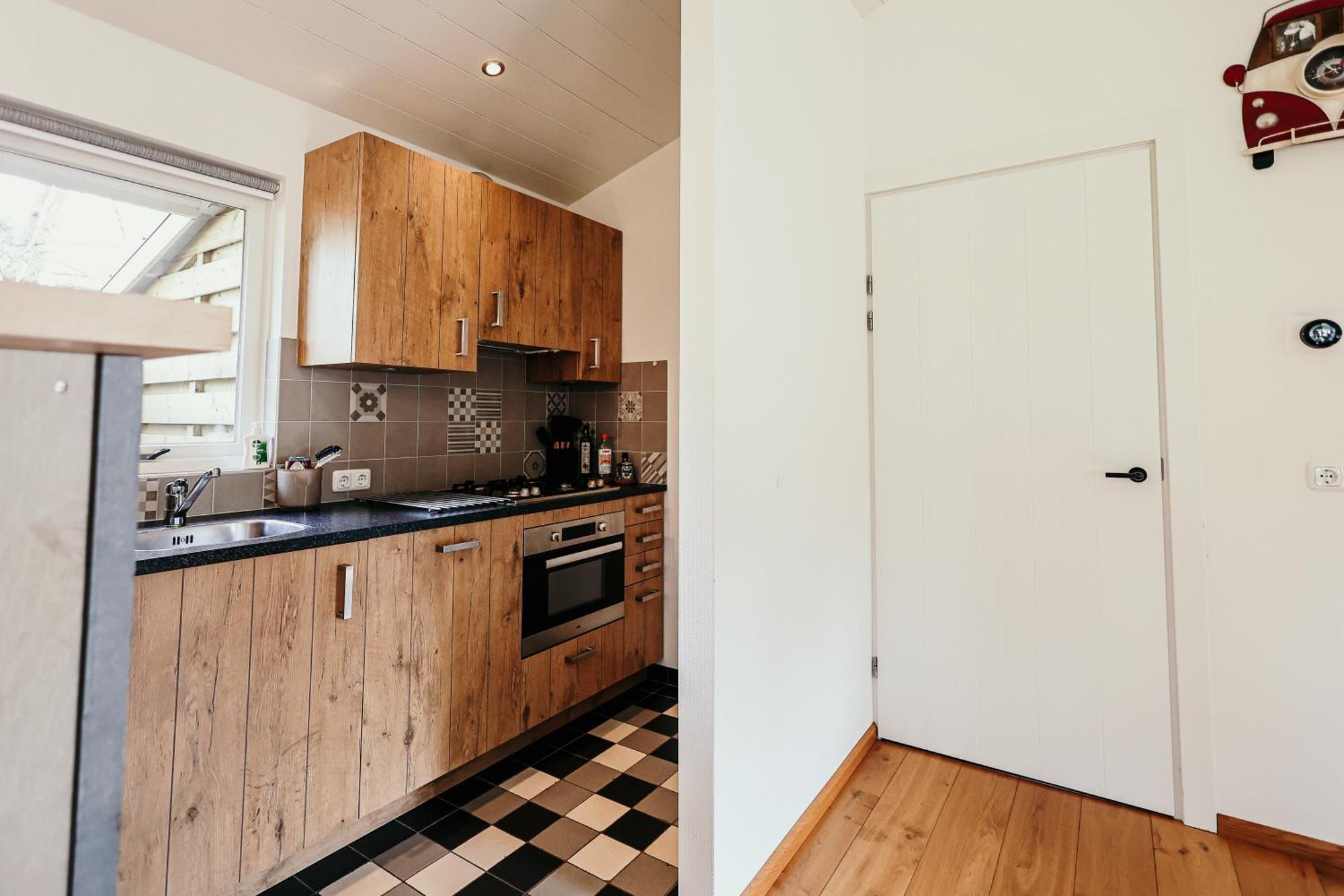 Huisje Elfde Wijk Rheezerveen Bagian luar foto
